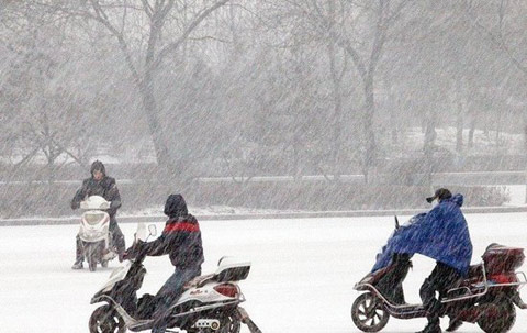 北方多地降雪 近20個高速路關閉